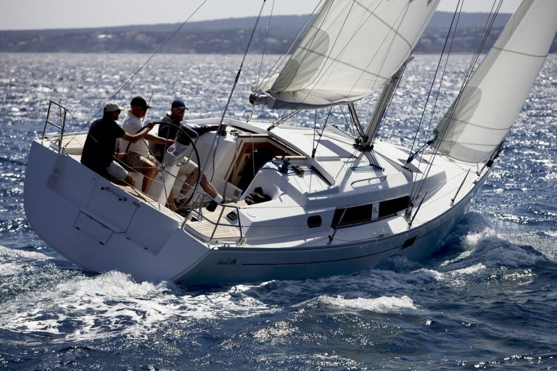 sailboat charter barcelona